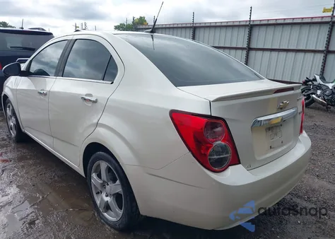 2014 Chevrolet Sonic Ltz Auto из США, поврежденный, VIN 1G1JE5SB5E4122735